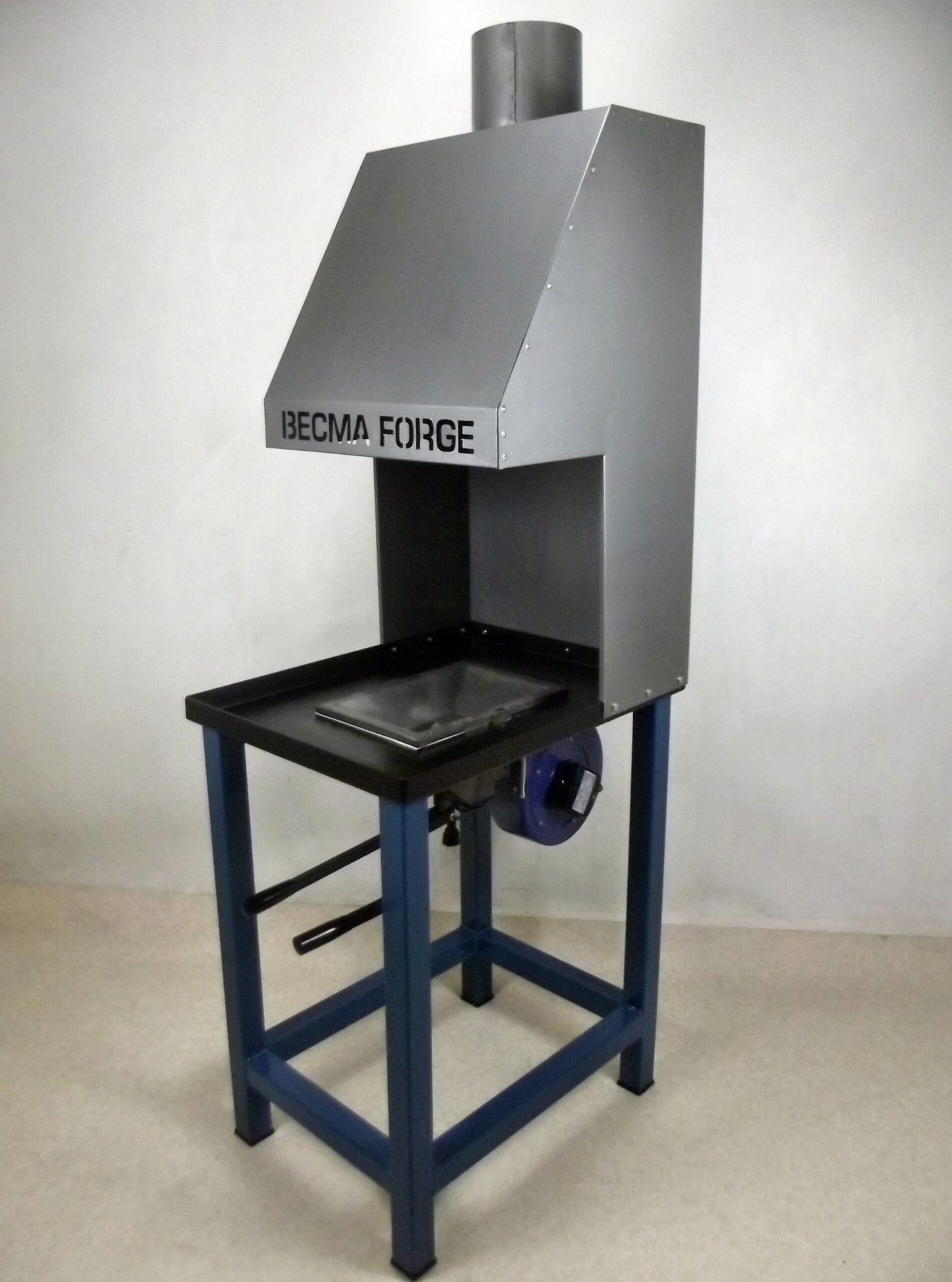 Becma Solid M - Blacksmith Forge